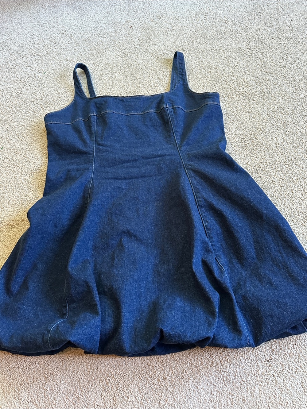 Abercrombie & Fitch bubble hem denim dress - Picture 12 of 15
